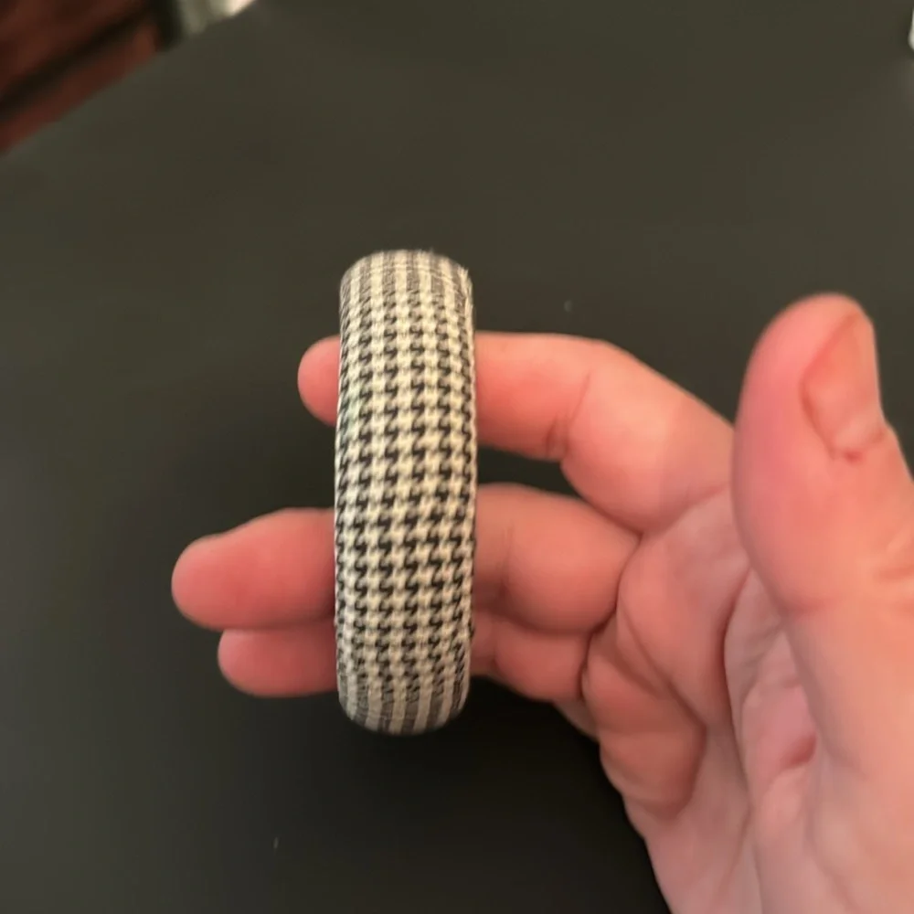 Vintage Houndstooth Cloth Bangle Bracelet, Black, White, Retro, Boho, Classic